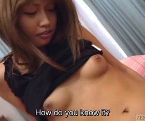 Untertitelt unzensierte Japanisch gyaru vibrator blowjob spielen 6 min