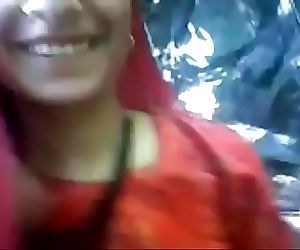 インド Desi 村 女の子 積 :： BF に ジャングル 左のqrコードを読み取 ビデオ 2 min