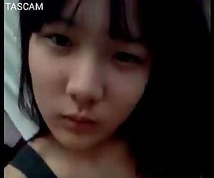 Coréen Fille selfshot doigté rose humide chatte 2 min