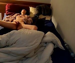 adolescent Étape Soeur attrapé se masturber sur Spy cam
